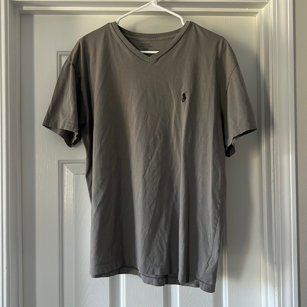 Polo V neck Tshirt